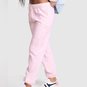 New Spring Drop! PINK Victoria's Secret Pink Tulip Spring jogger SMALL regular